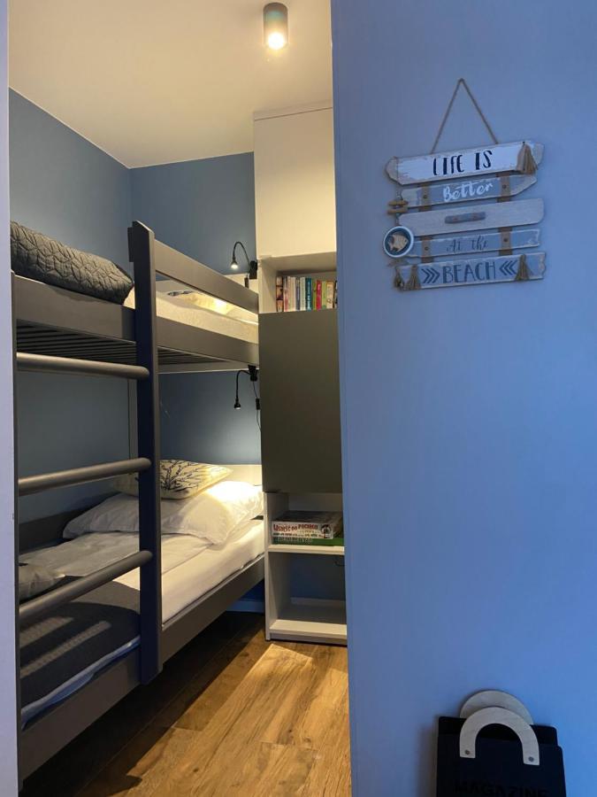 Apartament Grunwaldzka 105 Z Tarasem 5O M Do Plazy Pobierowo Kültér fotó