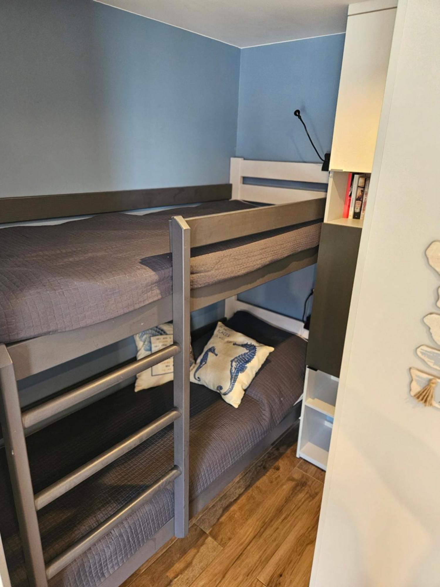 Apartament Grunwaldzka 105 Z Tarasem 5O M Do Plazy Pobierowo Kültér fotó