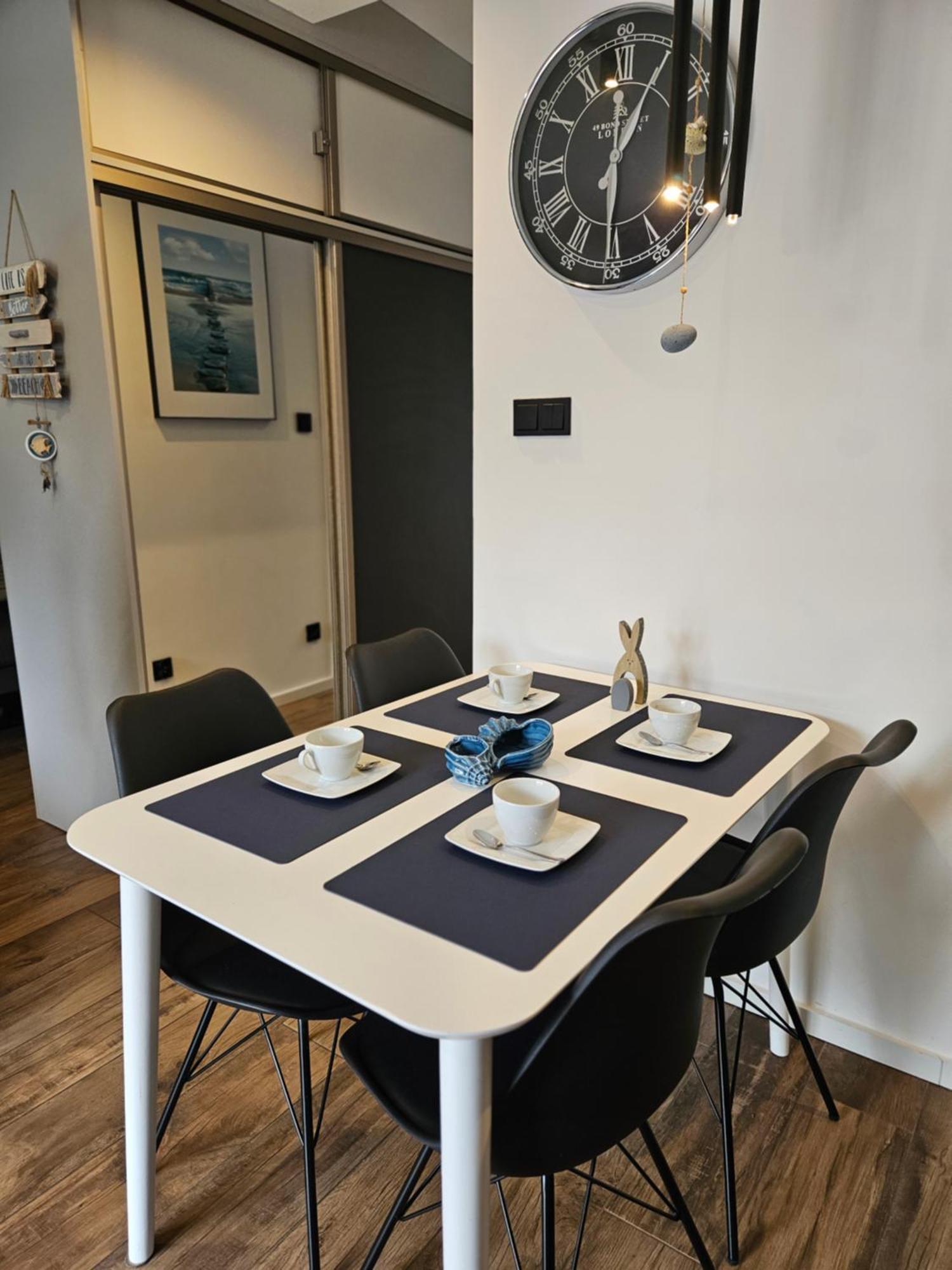 Apartament Grunwaldzka 105 Z Tarasem 5O M Do Plazy Pobierowo Kültér fotó
