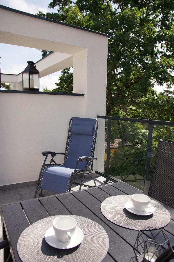 Apartament Grunwaldzka 105 Z Tarasem 5O M Do Plazy Pobierowo Kültér fotó